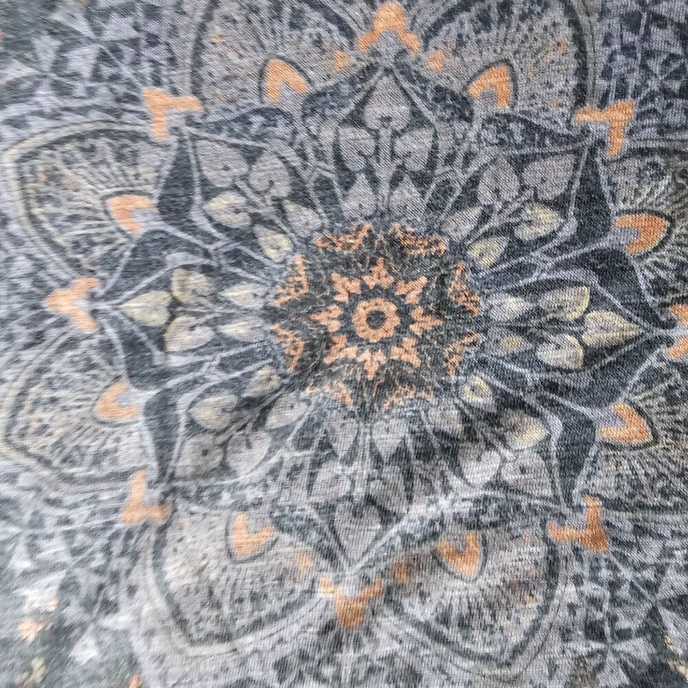 Lucky Brand Women's Long Sleeved Boho Print Top size L - Picture 2 of 11